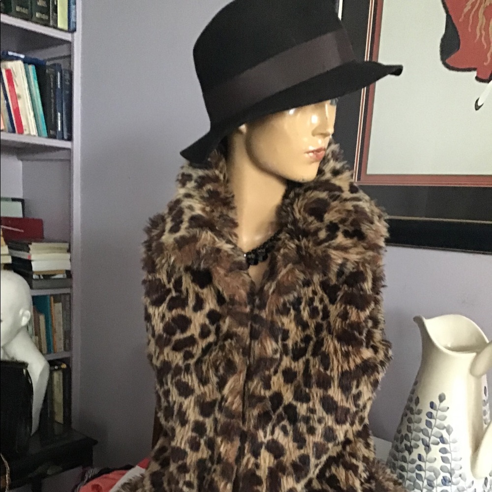 VINTAGE FAUX LEOPARD VEST